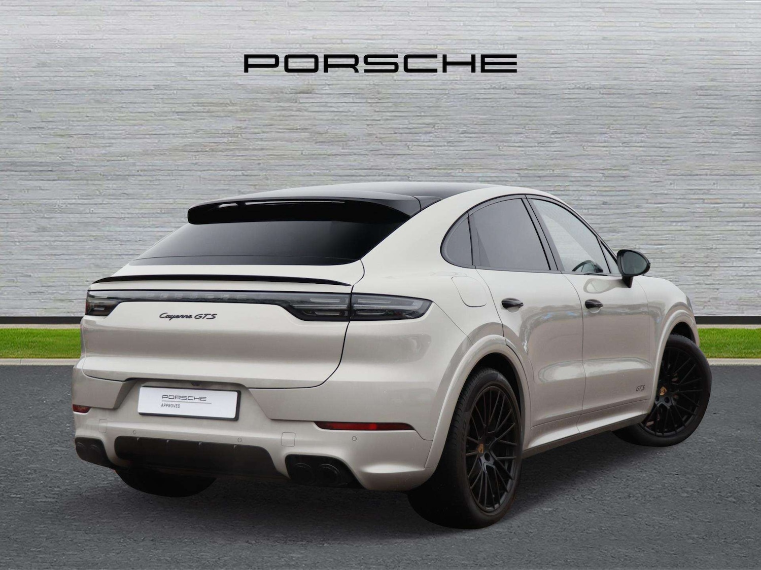 Used Porsche Cayenne for sale - 77428980: Photo 3