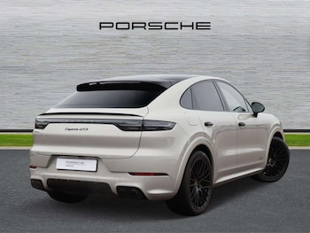 Used Porsche Cayenne 2023 for sale - 77428980: Photo