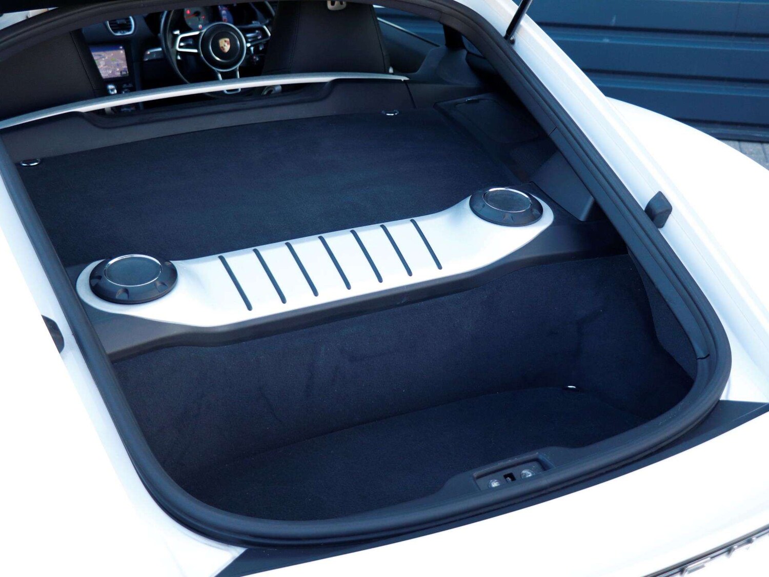 Used Porsche Other 2019 for sale - 75917929: Photo 25