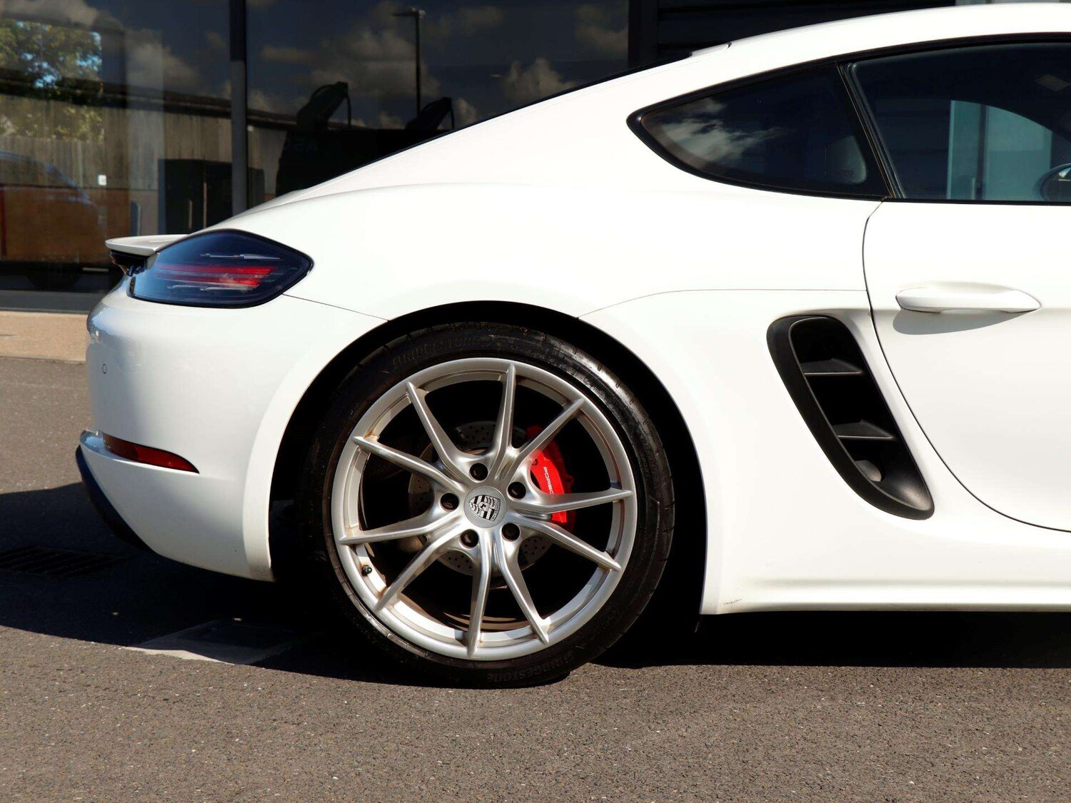 Used Porsche Other 2019 for sale - 75917929: Photo 29