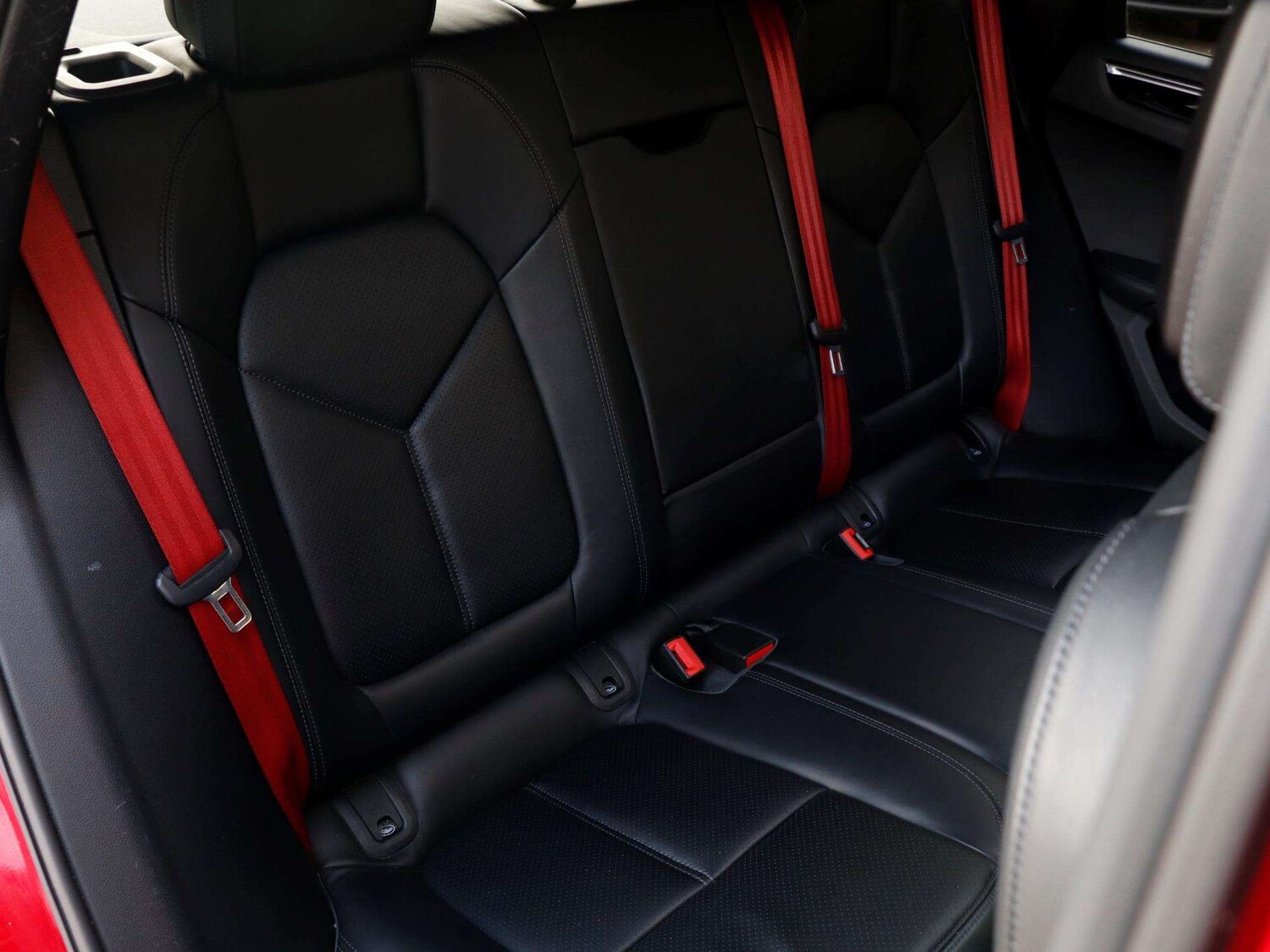 Used Porsche Macan 2020 for sale - 76488197: Photo 23