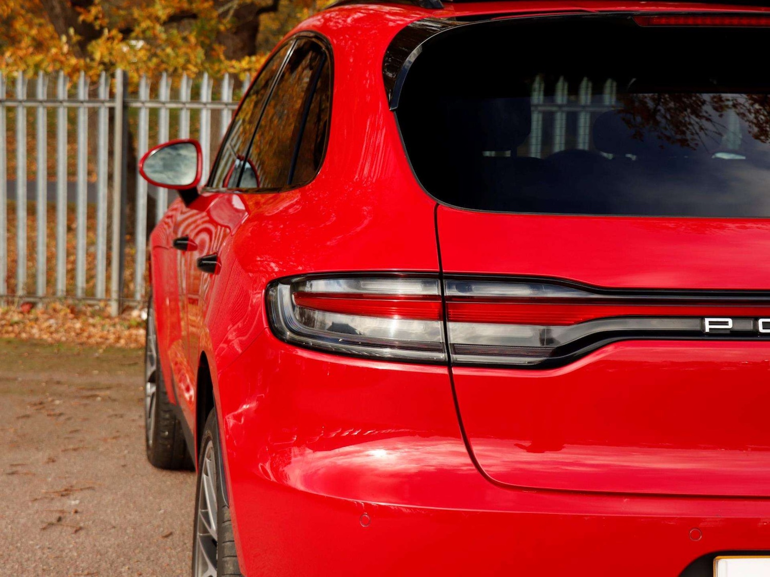 Used Porsche Macan 2020 for sale - 76488197: Photo 27