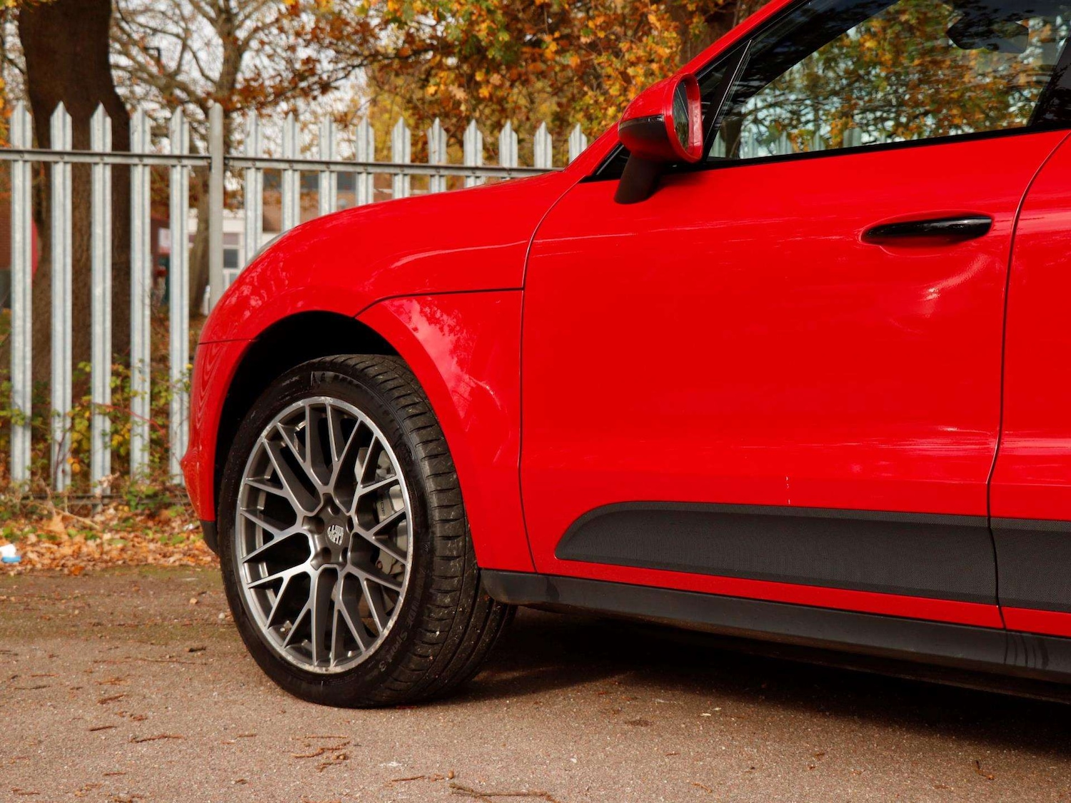 Used Porsche Macan 2020 for sale - 76488197: Photo 29