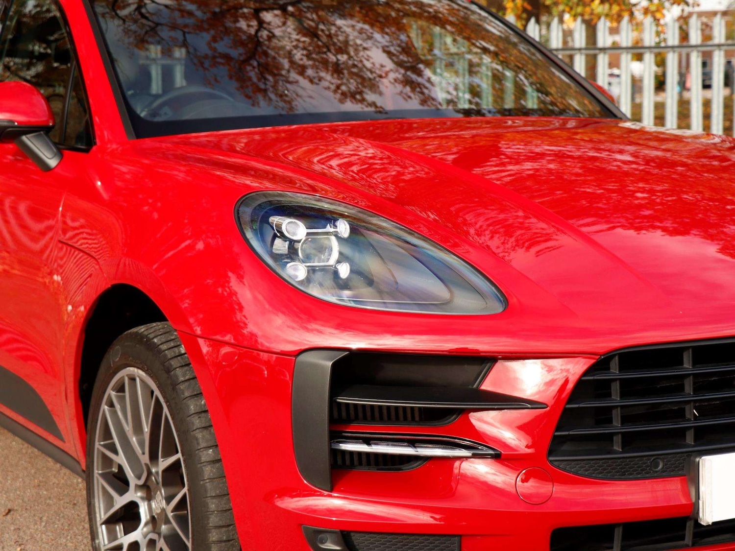 Used Porsche Macan 2020 for sale - 76488197: Photo 30
