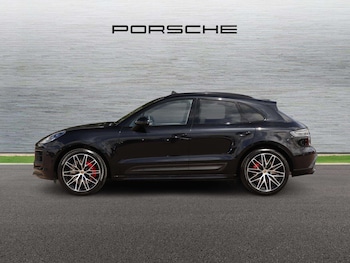 Used Porsche Macan 2023 for sale - 78869422: Photo