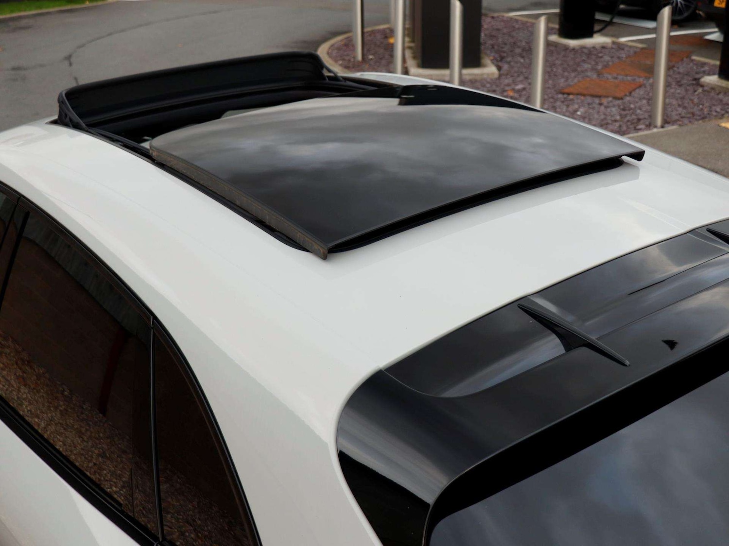 Used Porsche Macan 2021 for sale - 76475867: Photo 32