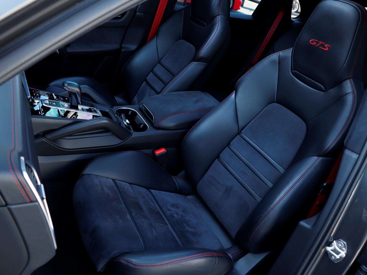 Used Porsche Cayenne 2022 for sale - 77943471: Photo 26