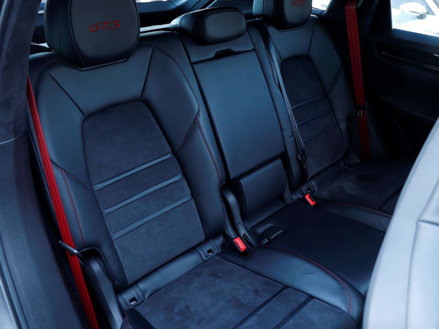 Used Porsche Cayenne 2022 for sale - 77943471: Photo 27