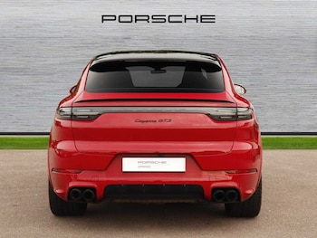 Used Porsche Cayenne 2022 for sale - 74863801: Photo