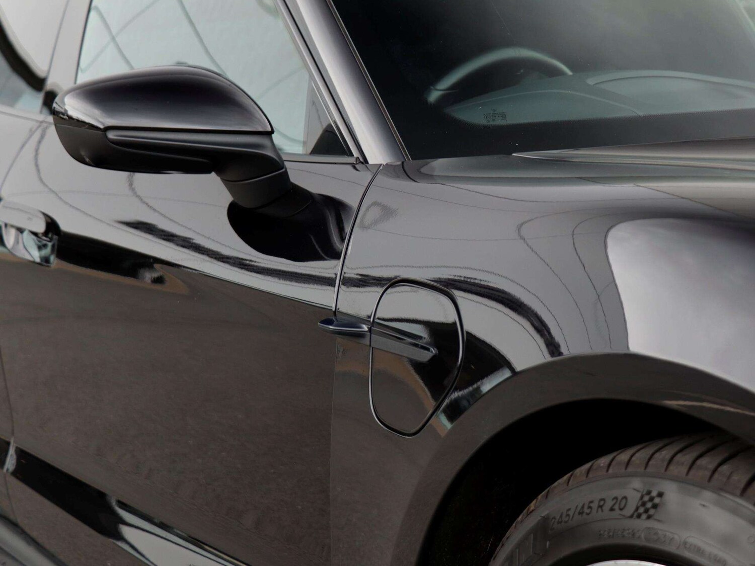 Used Porsche Taycan 2023 for sale - 78104375: Photo 29