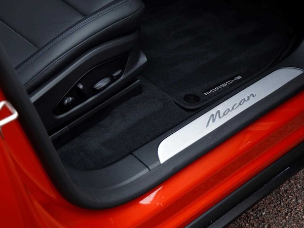 Used Porsche Macan 2025 for sale - 75555354: Photo 23