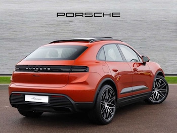 Used Porsche Macan 2025 for sale - 75555354: Photo