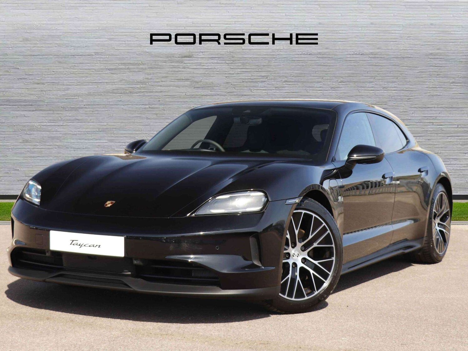 Used Porsche Taycan 2025 for sale - 76004387: Photo 7