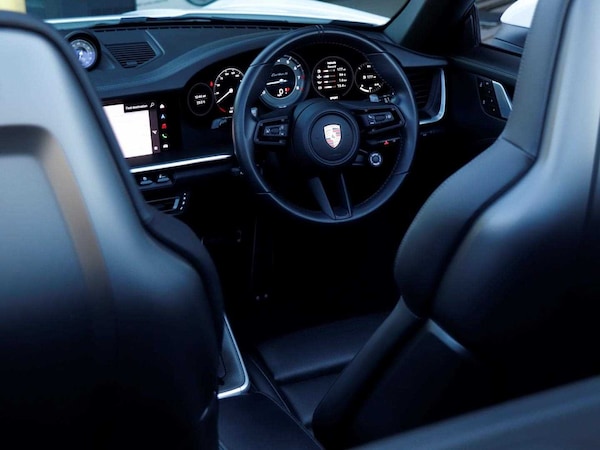 Used Porsche 911 2021 for sale - 75341913: Photo 12