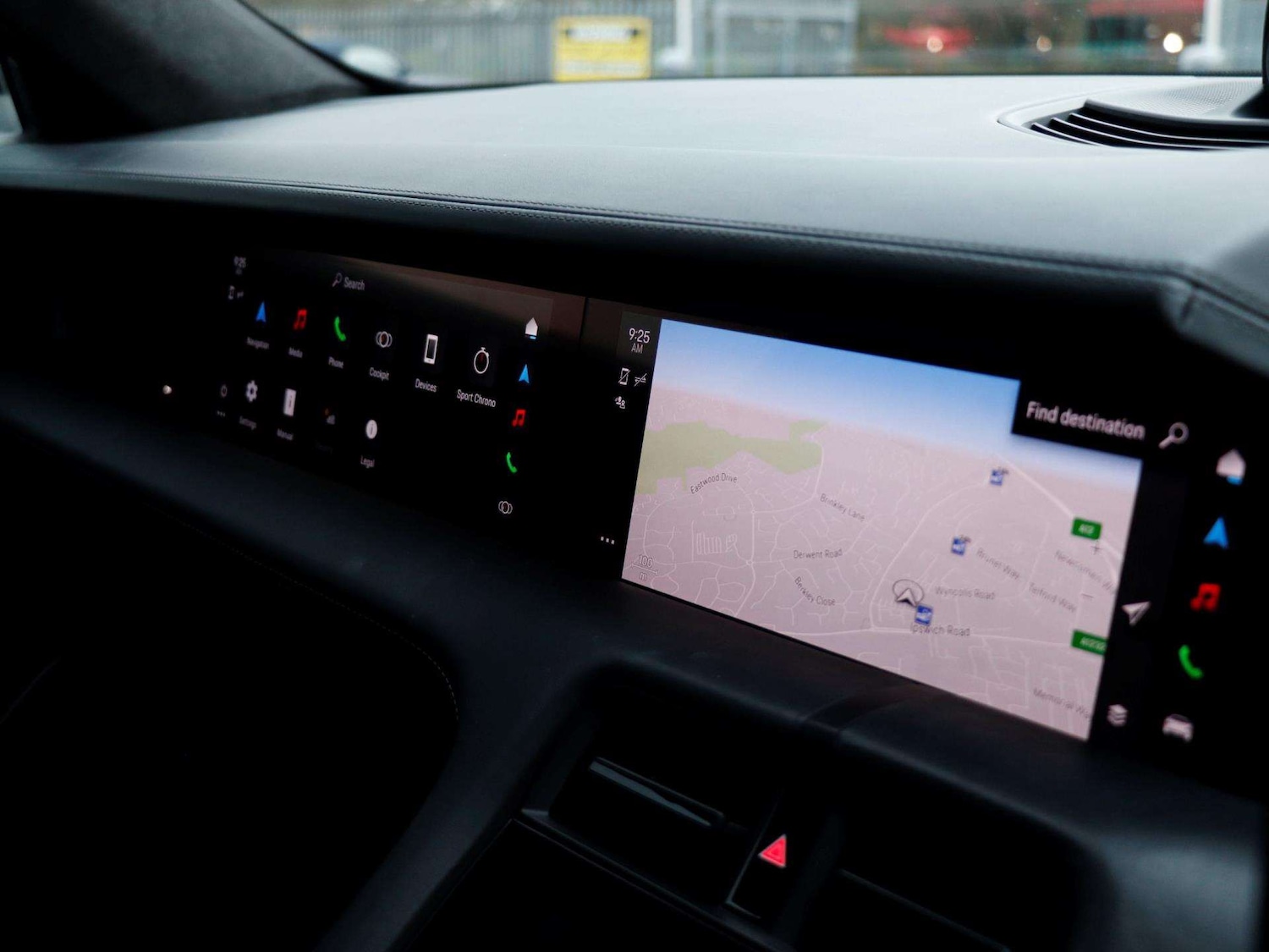 Used Porsche Taycan 2022 for sale - 76967767: Photo 17