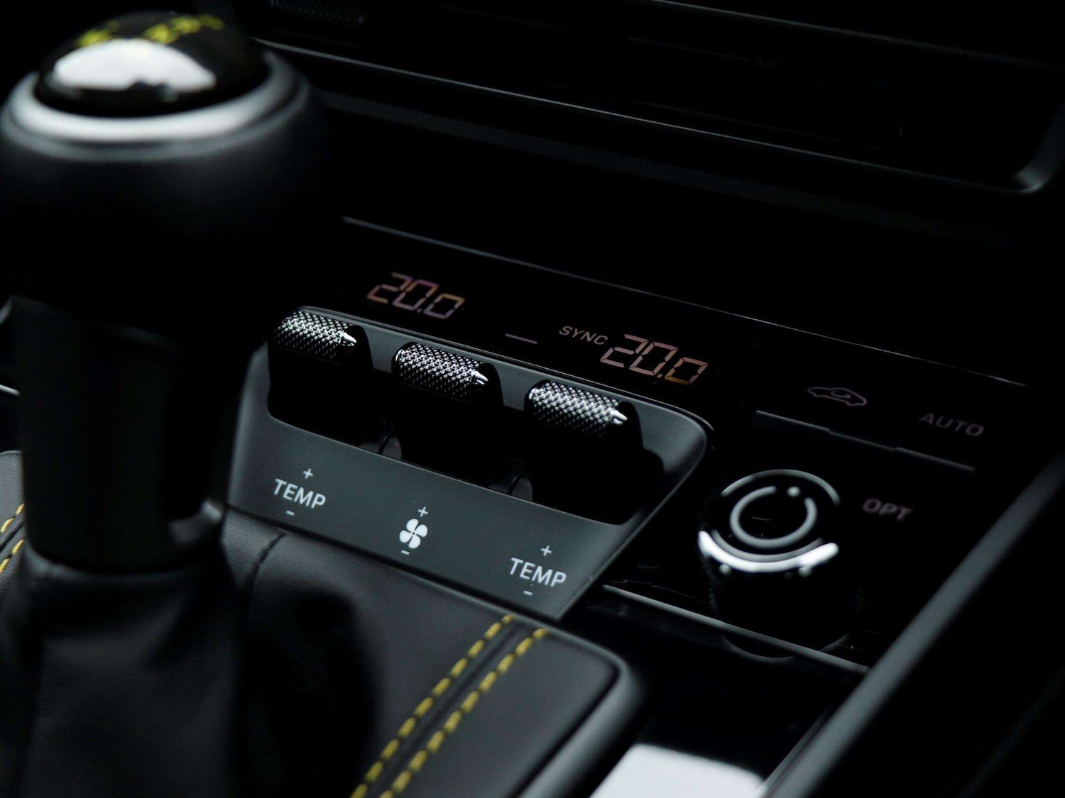 Used Porsche 911 2023 for sale - 77458510: Photo 17