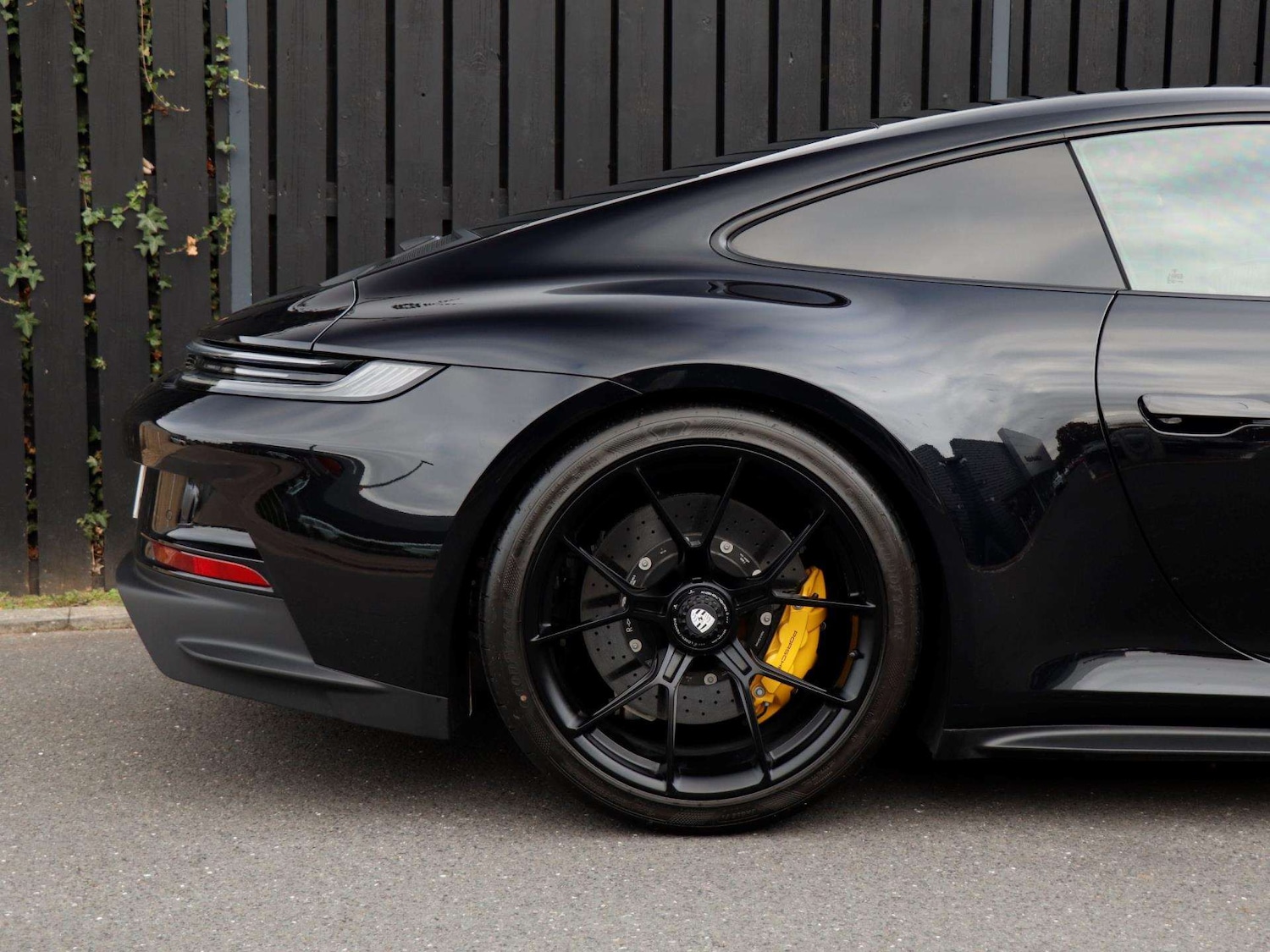 Used Porsche 911 2023 for sale - 77458510: Photo 31