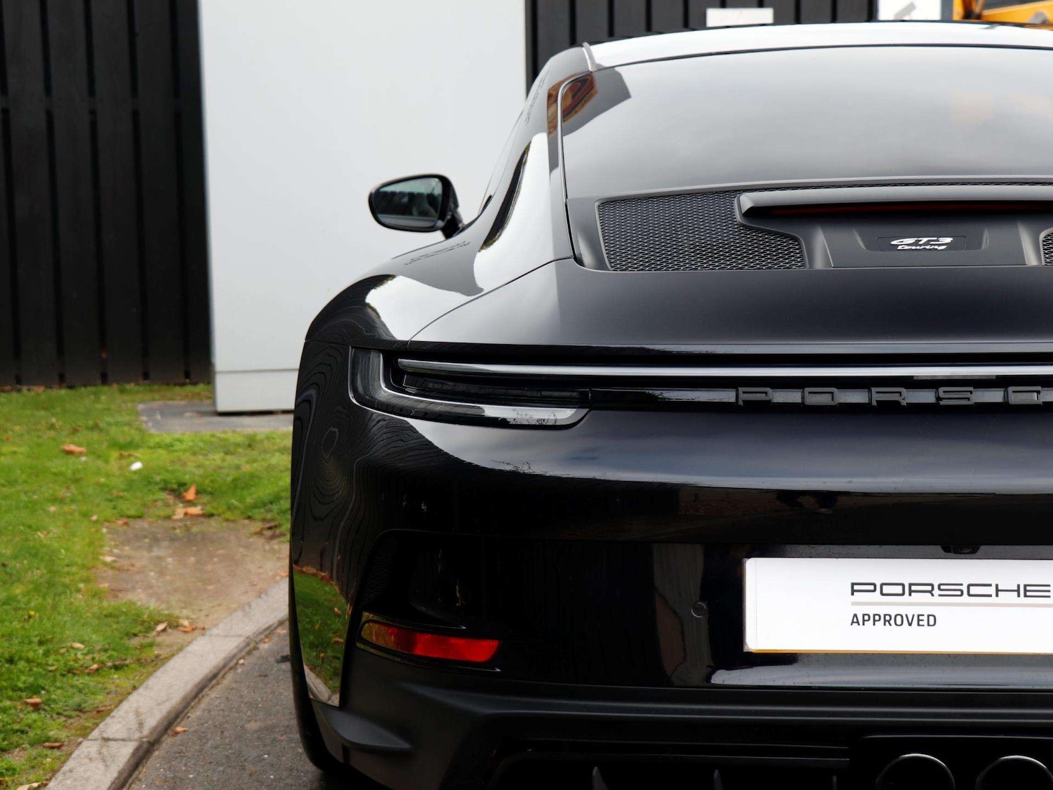 Used Porsche 911 2023 for sale - 77458510: Photo 33