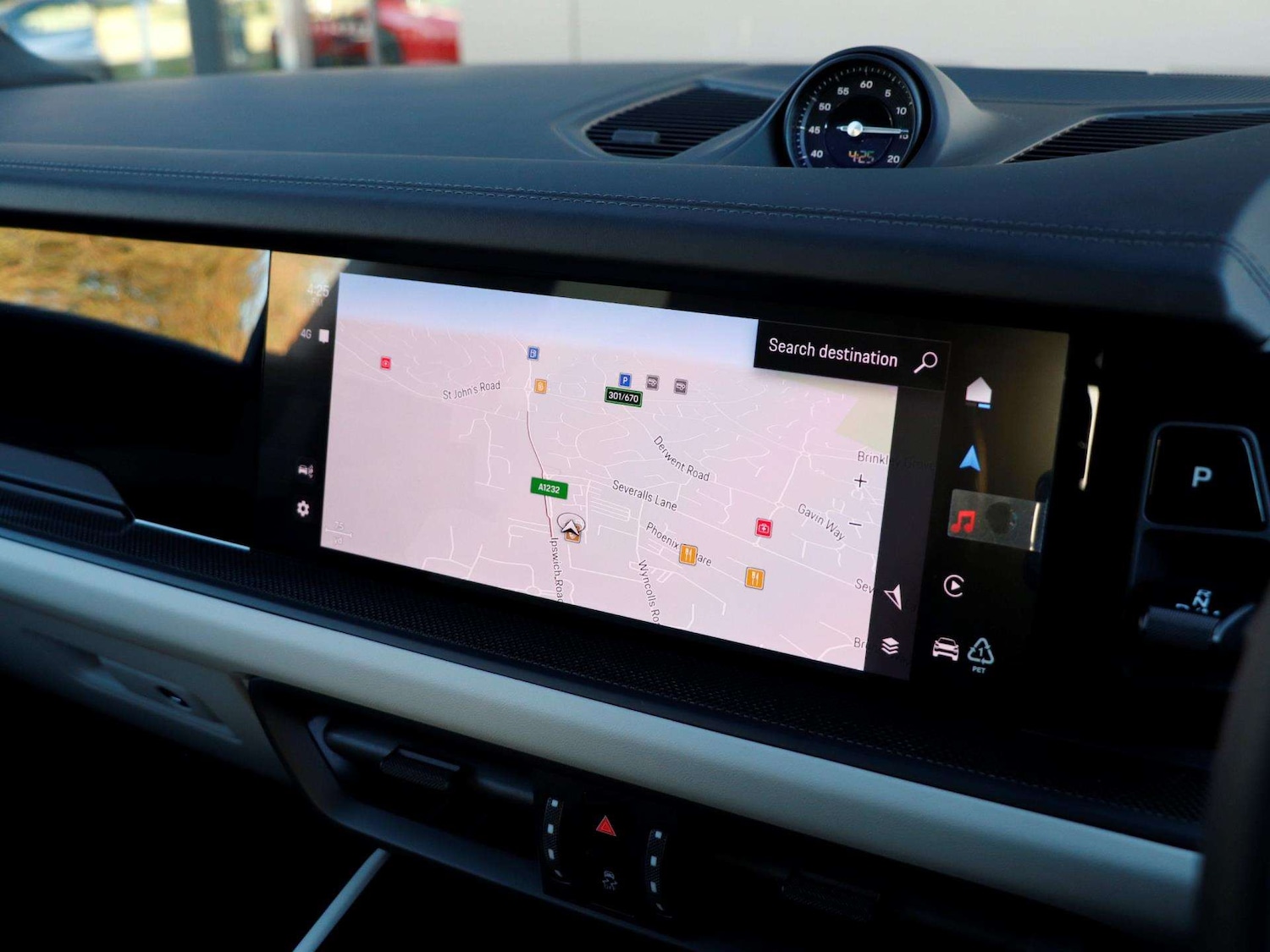 Used Porsche Cayenne 2025 for sale - 76624586: Photo 15