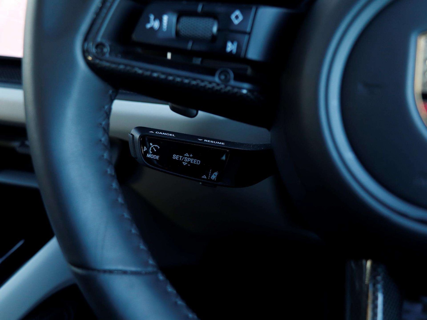 Used Porsche Cayenne 2025 for sale - 76624586: Photo 20