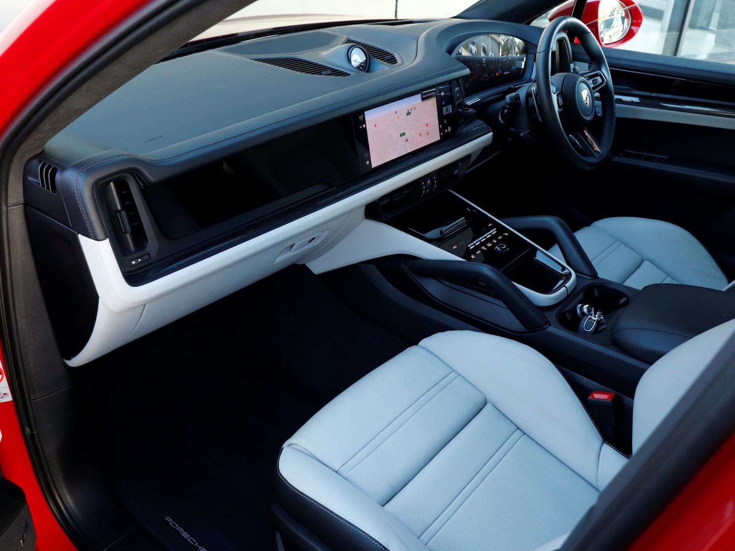 Used Porsche Cayenne 2025 for sale - 76624586: Photo 9