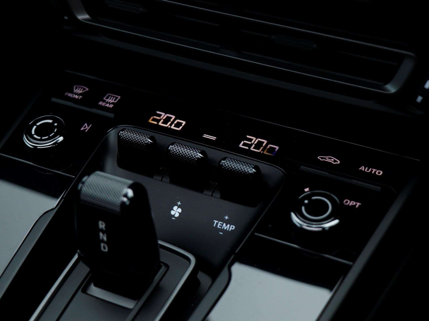 Used Porsche 911 2022 for sale - 77429083: Photo 17