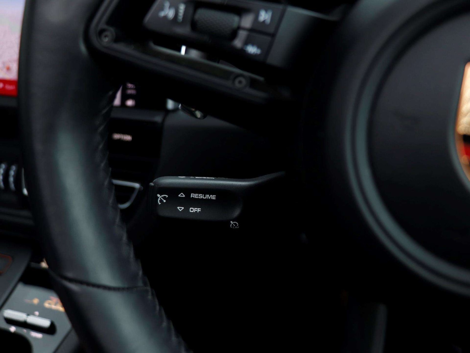 Used Porsche Macan 2023 for sale - 76475851: Photo 21