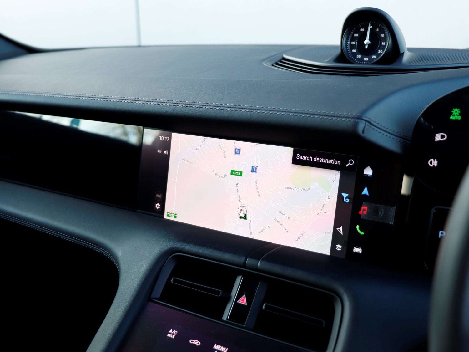 Used Porsche Taycan 2026 for sale - 77577374: Photo 15