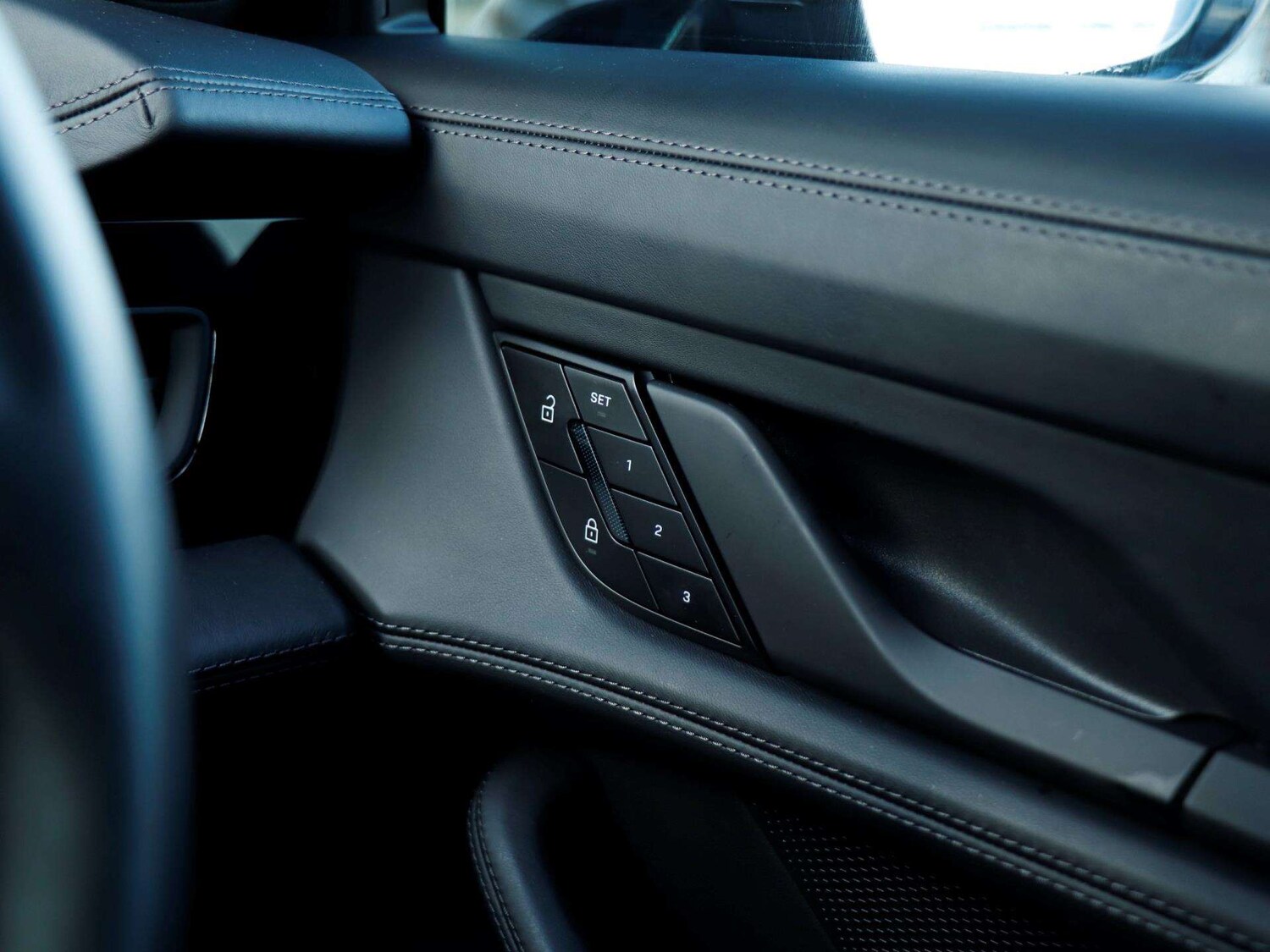 Used Porsche Taycan 2026 for sale - 77577374: Photo 22