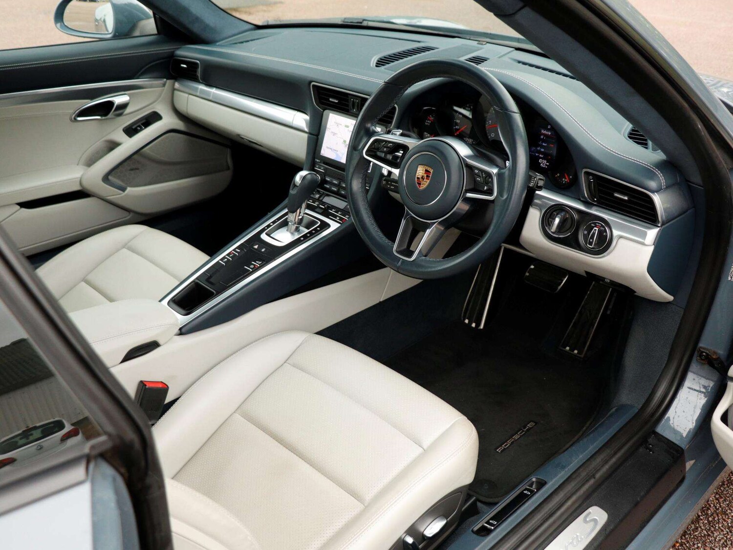 Used Porsche 911 2016 for sale - 76004544: Photo 10
