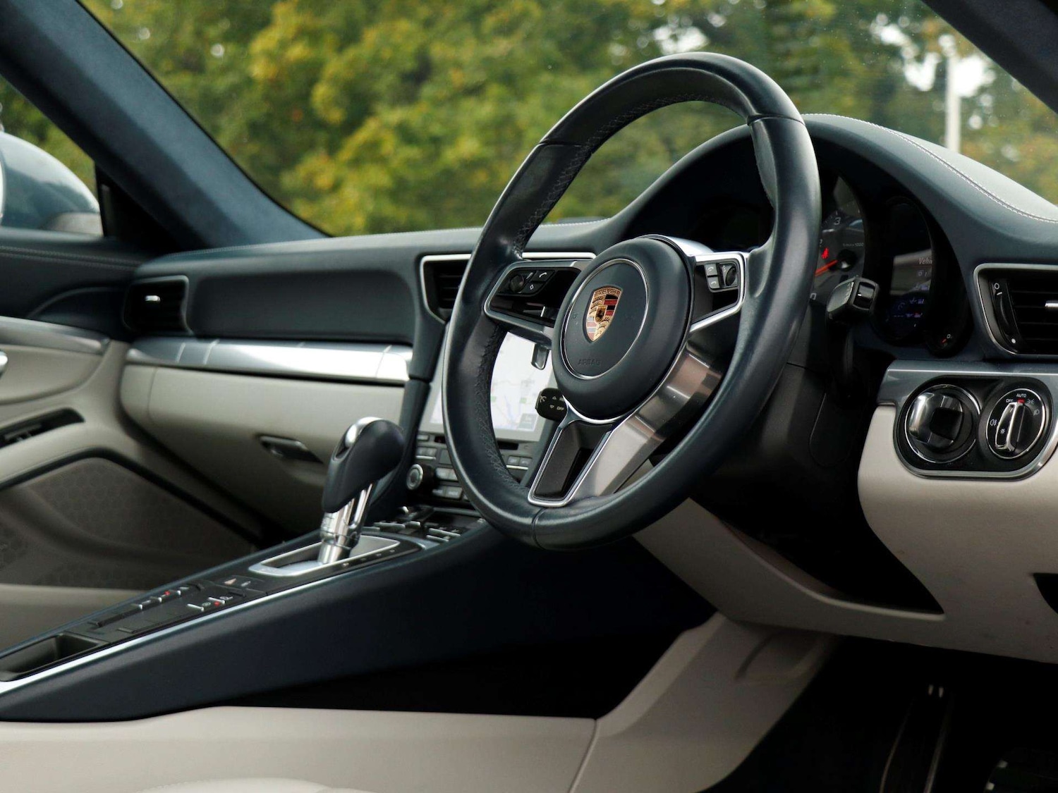 Used Porsche 911 2016 for sale - 76004544: Photo 11