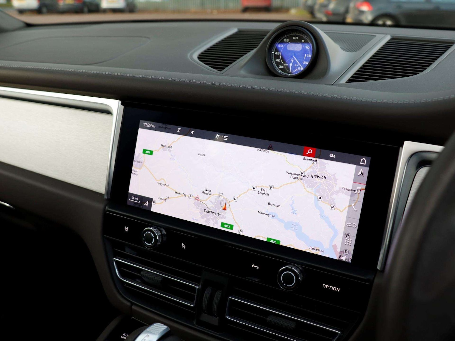 Used Porsche Macan 2023 for sale - 77076440: Photo 15