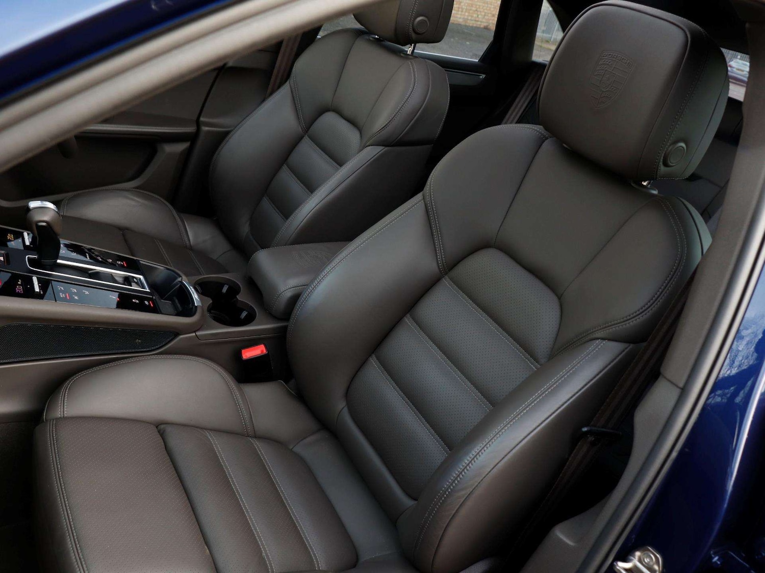 Used Porsche Macan 2023 for sale - 77076440: Photo 28