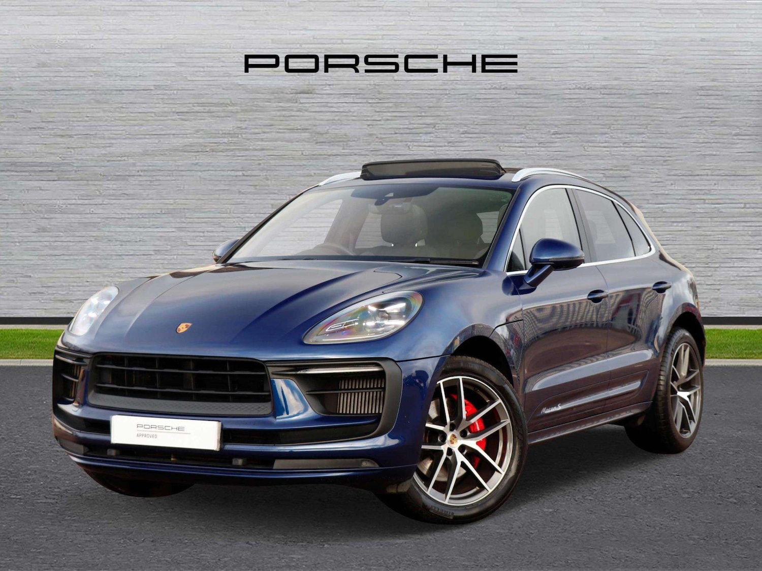 Used Porsche Macan 2023 for sale - 77076440: Photo 7