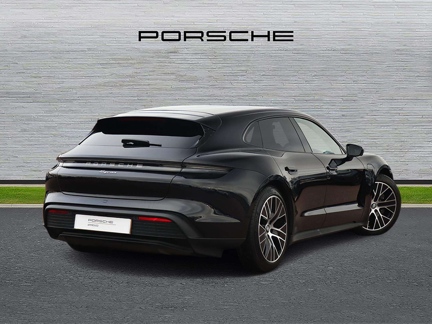 Used Porsche Taycan 2022 for sale - 76746076: Photo 3