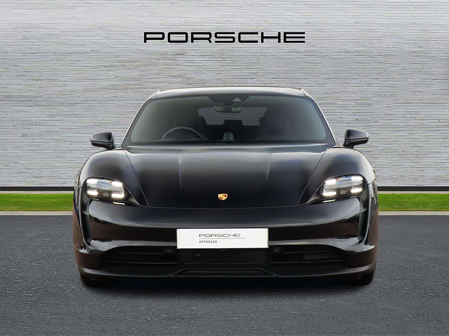 Used Porsche Taycan 2022 for sale - 76746076: Photo 8