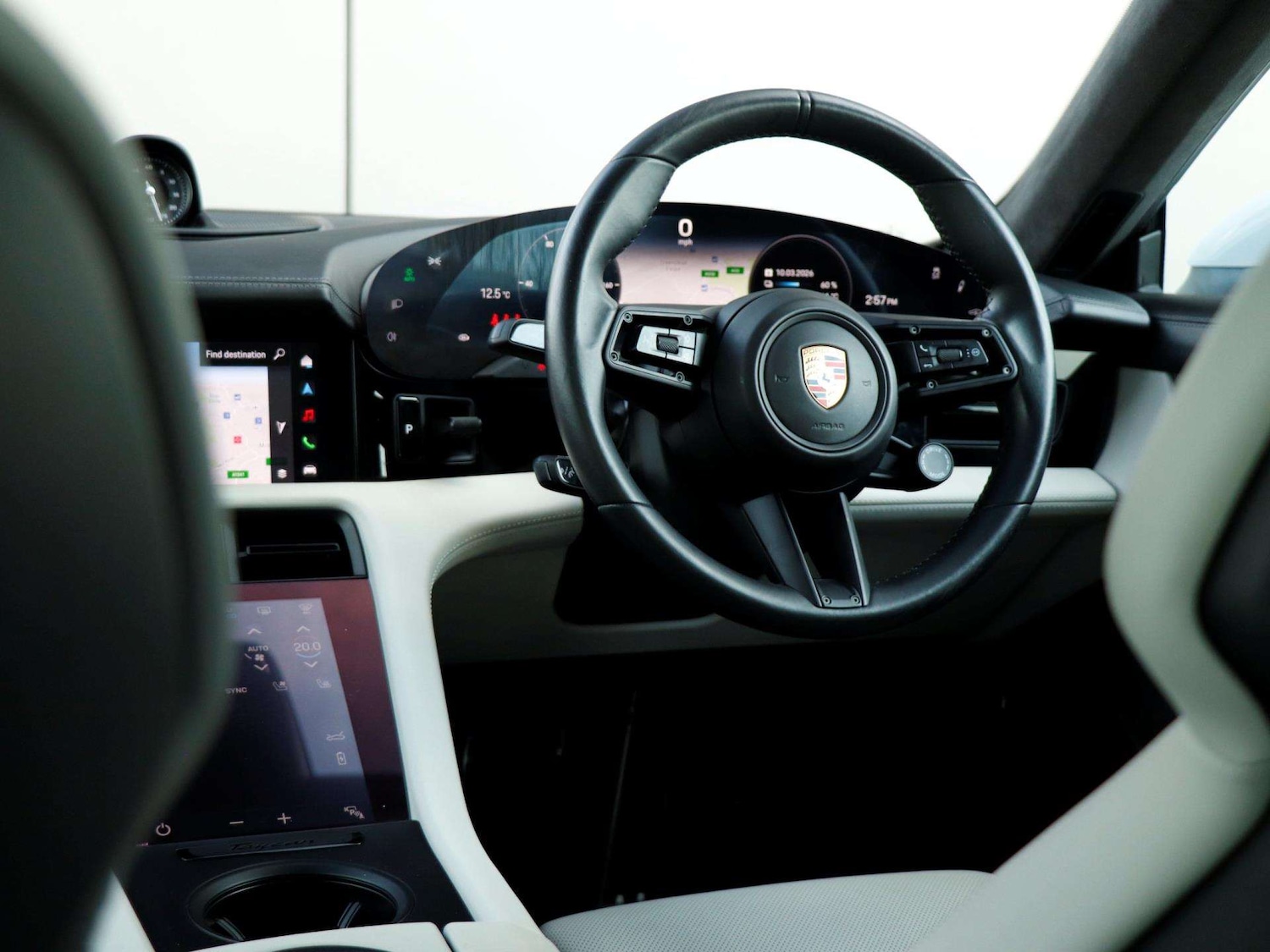 Used Porsche Taycan 2021 for sale - 77827442: Photo 12