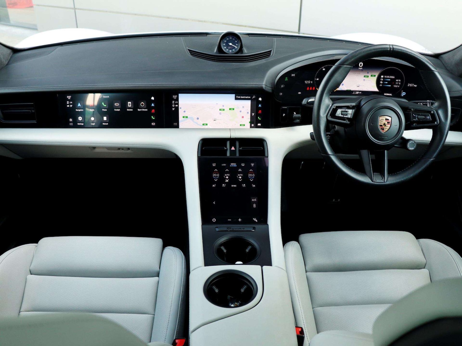 Used Porsche Taycan 2021 for sale - 77827442: Photo 13