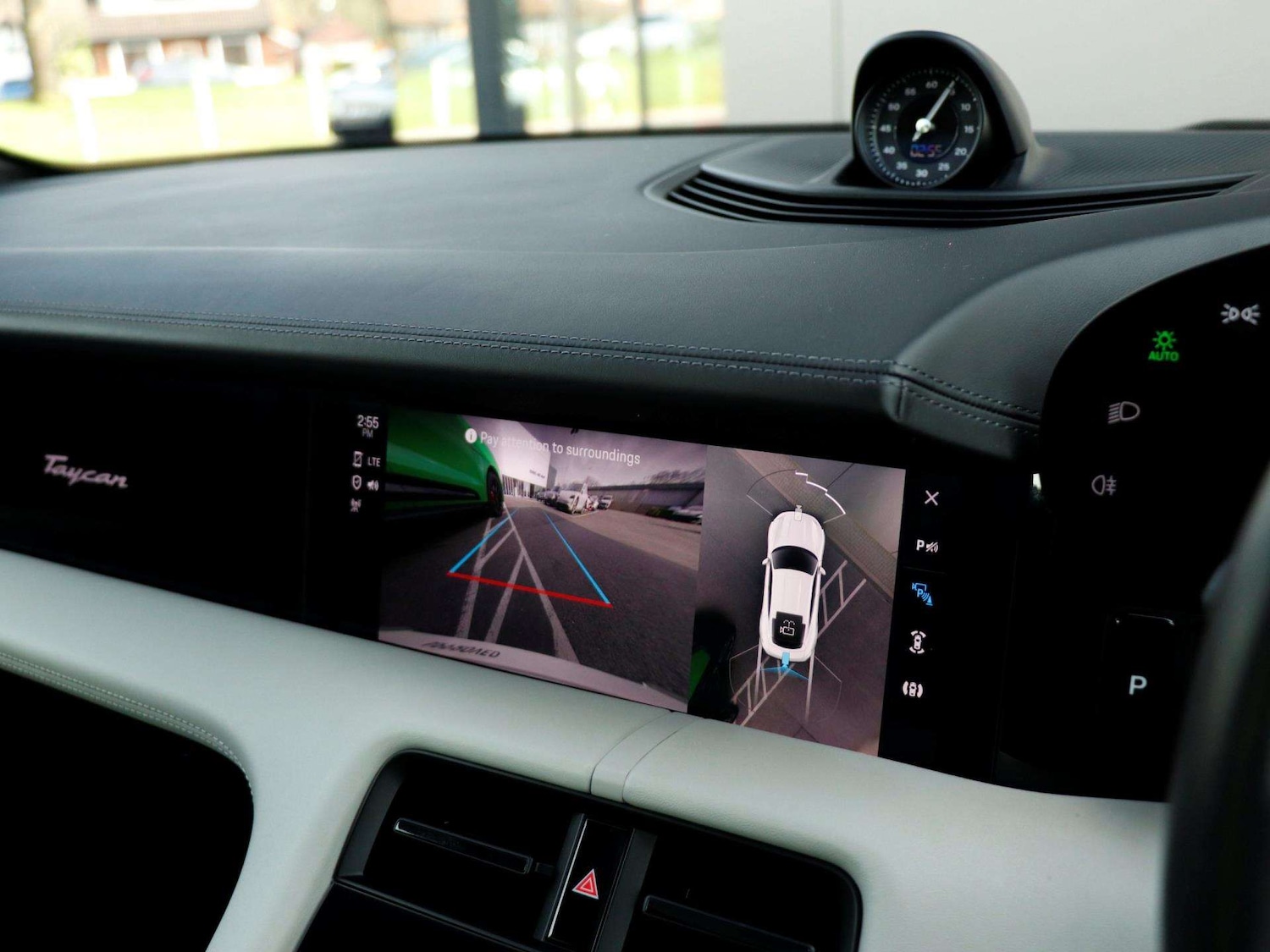 Used Porsche Taycan 2021 for sale - 77827442: Photo 17