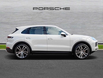 Used Porsche Cayenne 2023 for sale - 74801865: Photo