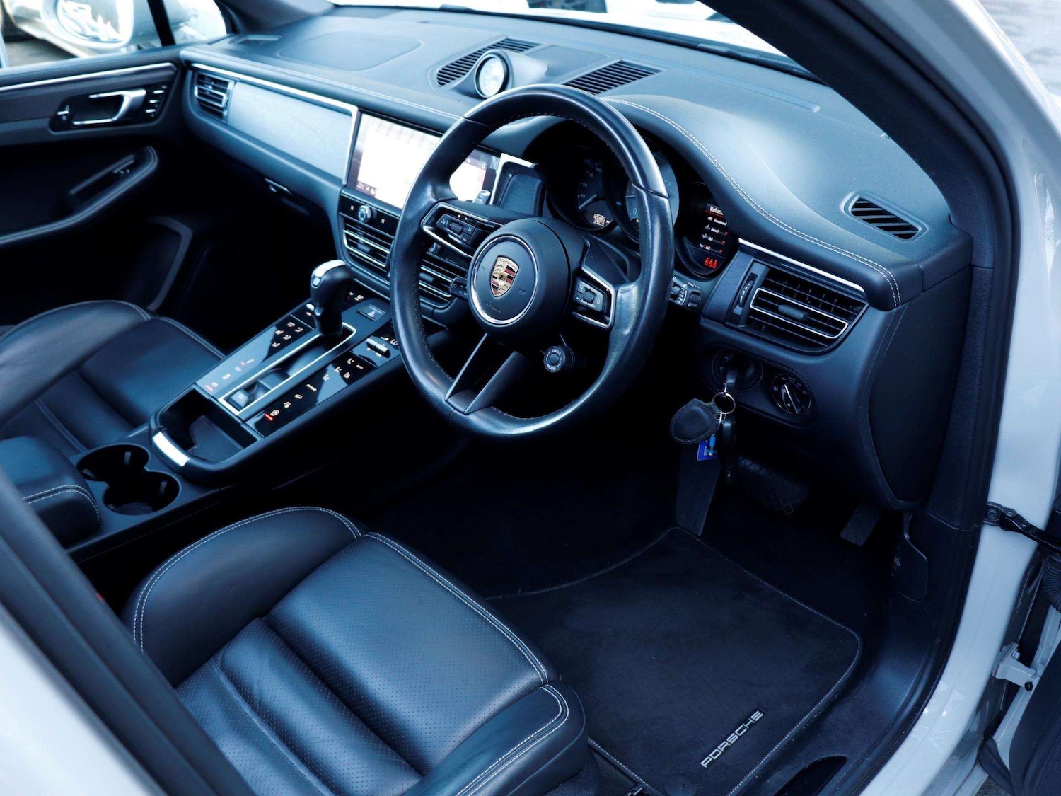 Used Porsche Macan 2022 for sale - 76087842: Photo 10