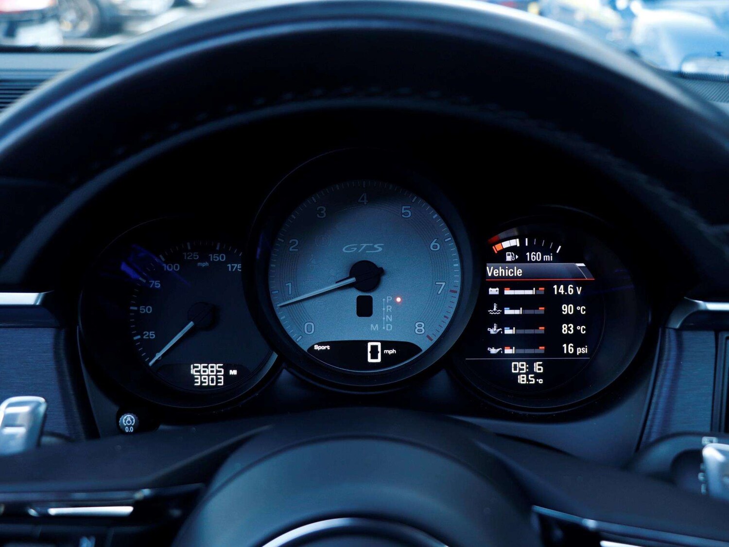 Used Porsche Macan 2022 for sale - 76087842: Photo 12