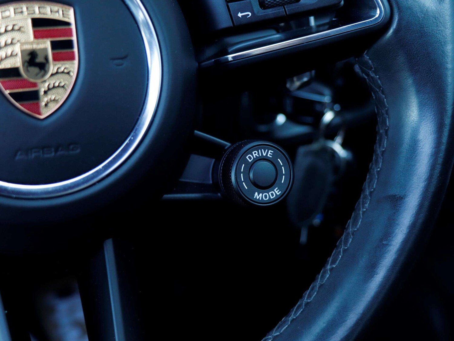 Used Porsche Macan 2022 for sale - 76087842: Photo 21