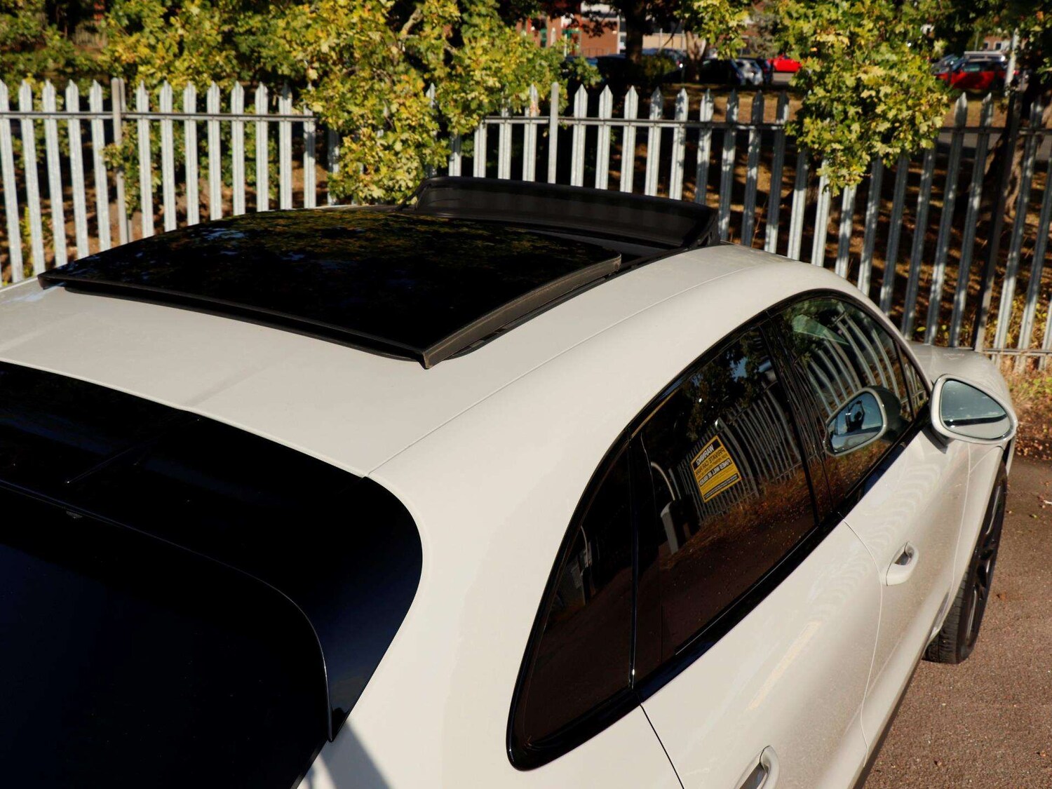 Used Porsche Macan 2022 for sale - 76087842: Photo 31