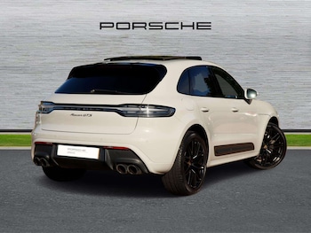 Used Porsche Macan 2022 for sale - 76087842: Photo