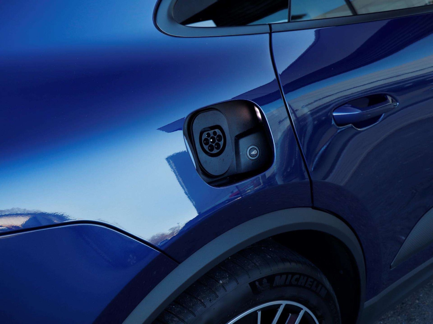 Used Porsche Macan 2025 for sale - 77112446: Photo 31