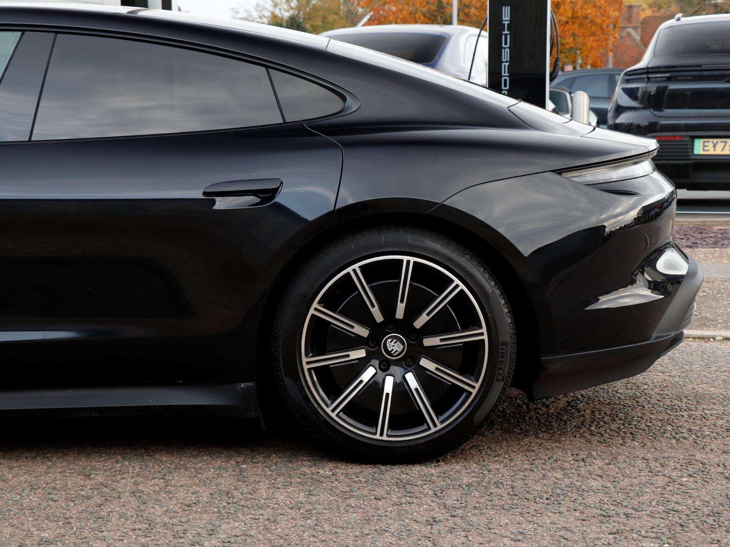 Used Porsche Taycan 2021 for sale - 76488038: Photo 28