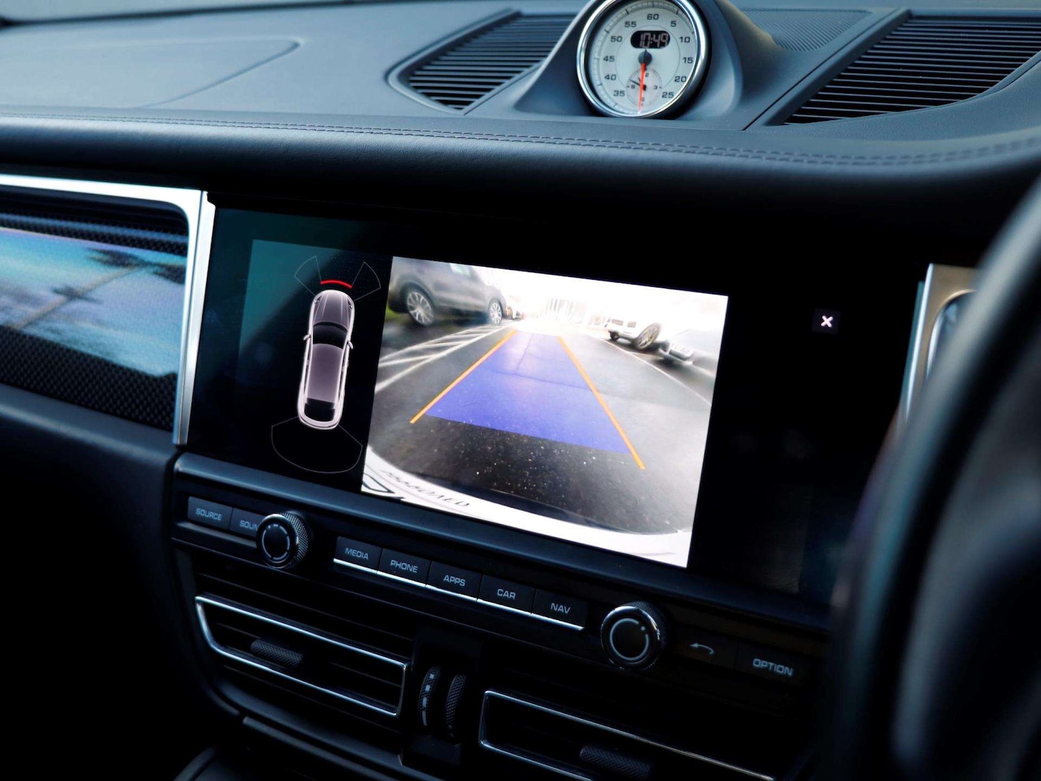 Used Porsche Macan 2020 for sale - 76842843: Photo 16