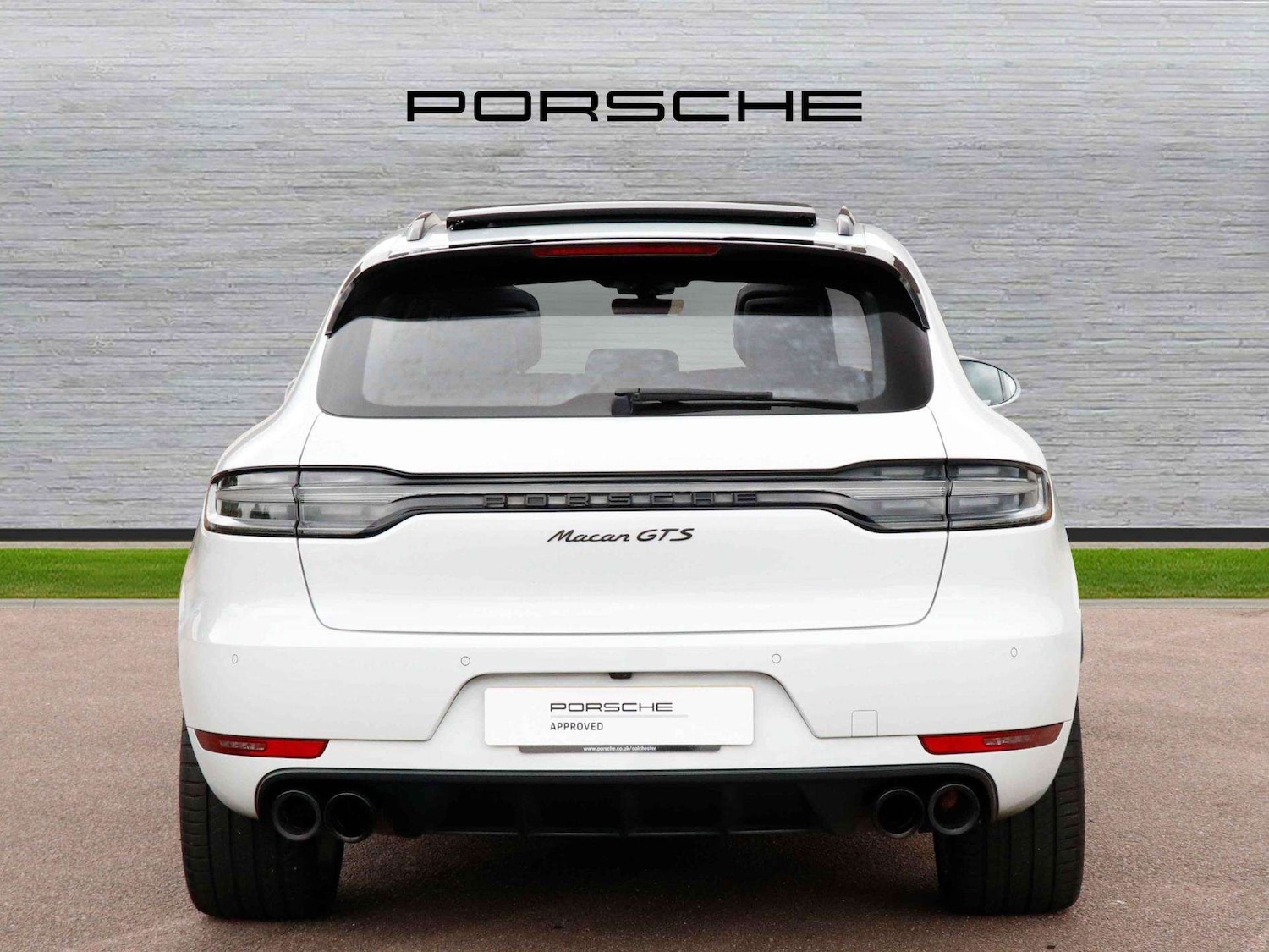 Used Porsche Macan 2020 for sale - 76842843: Photo 4