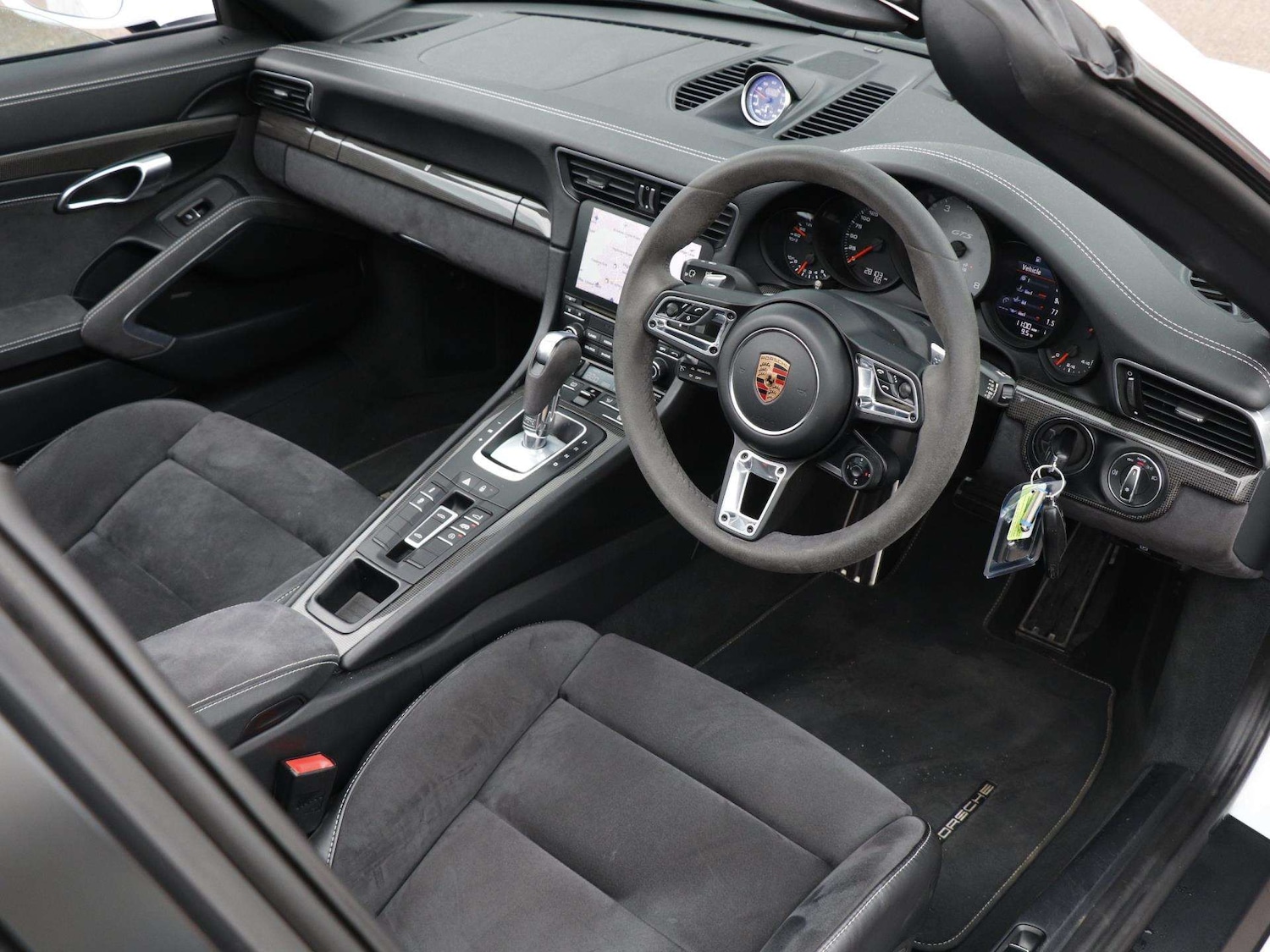 Used Porsche 911 2018 for sale - 78104090: Photo 10